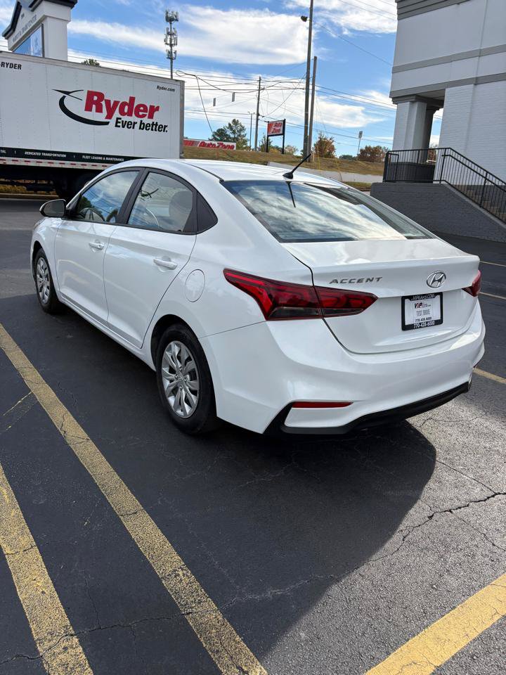 Used 2021 Hyundai Accent SE FWD image 7