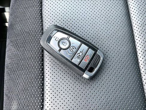 Used 2024 Ford F150 Raptor image 15