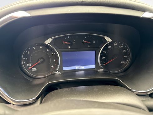 Used 2025 Chevrolet Blazer LT AWD/4WD image 10