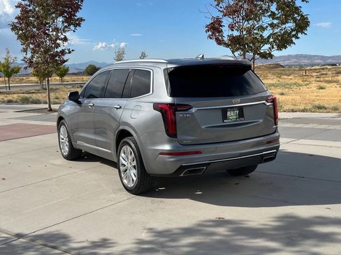 Used 2020 Cadillac XT6 Premium Luxury image 8