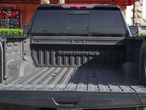 Used 2022 GMC Sierra 2500 Denali image 8