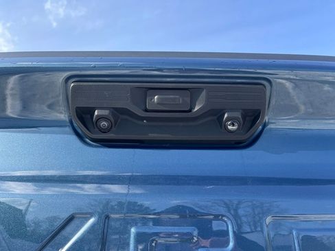 Used 2024 Chevrolet Silverado 1500 LT image 8