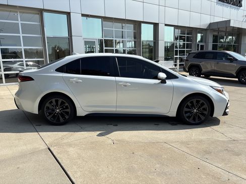 Used 2024 Toyota Corolla XSE FWD image 10