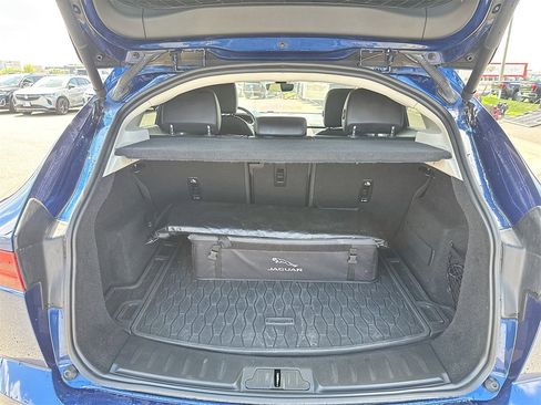 Used 2021 Jaguar E-PACE SE image 23