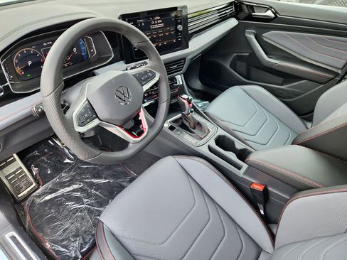 New 2026 Volkswagen Jetta GLI Autobahn FWD image 10