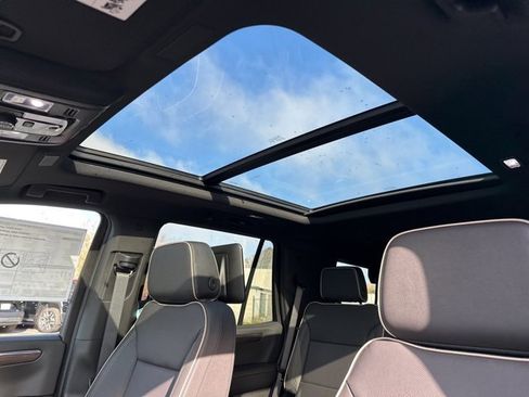 New 2026 Chevrolet Tahoe Premier image 33