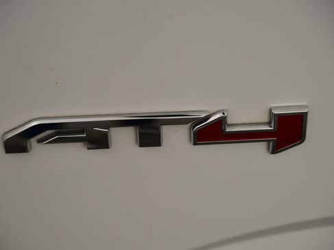 Used 2022 GMC Canyon AT4 w/ Trailering Package image 22