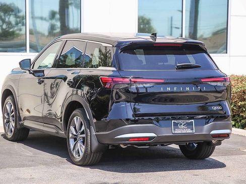 Certified 2026 INFINITI QX60 Pure w/ Cargo Package FWD image 8