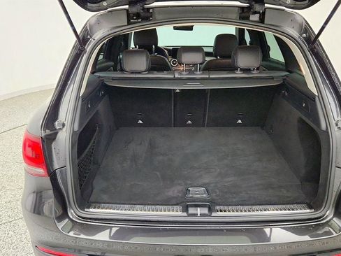 Used 2021 Mercedes-Benz GLC 300 w/ Multimedia Package image 20