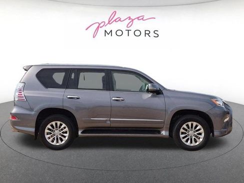 Used 2018 Lexus GX 460 Premium w/ Premium Package AWD/4WD image 4