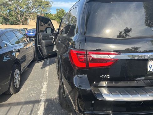 Used 2023 INFINITI QX80 Sensory w/ Cargo Package image 7