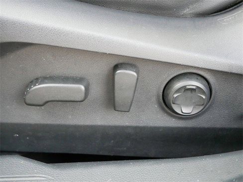 Used 2023 Subaru Outback Limited w/ Tech Package 3 image 17