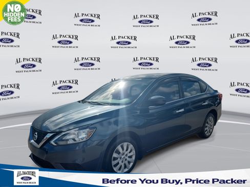 Used 2016 Nissan Sentra SV image 1