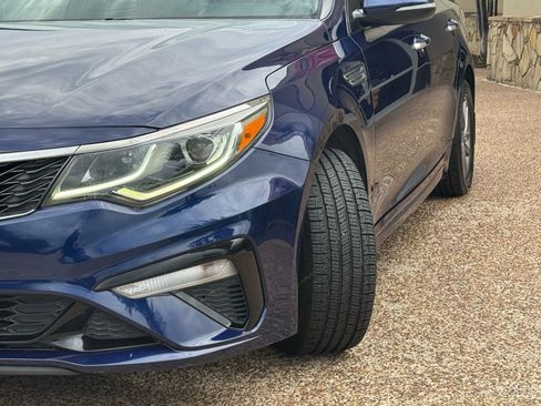 Used 2020 Kia Optima LX FWD image 3