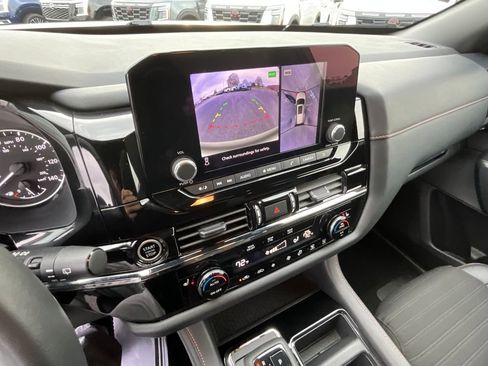 Certified 2024 Nissan Pathfinder Rock Creek image 31