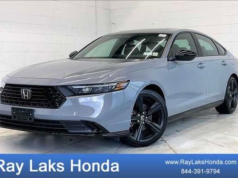 Certified 2025 Honda Accord Sport image 1