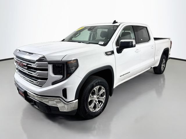 Used 2024 GMC Sierra 1500 SLE w/ Preferred Package AWD/4WD image 3