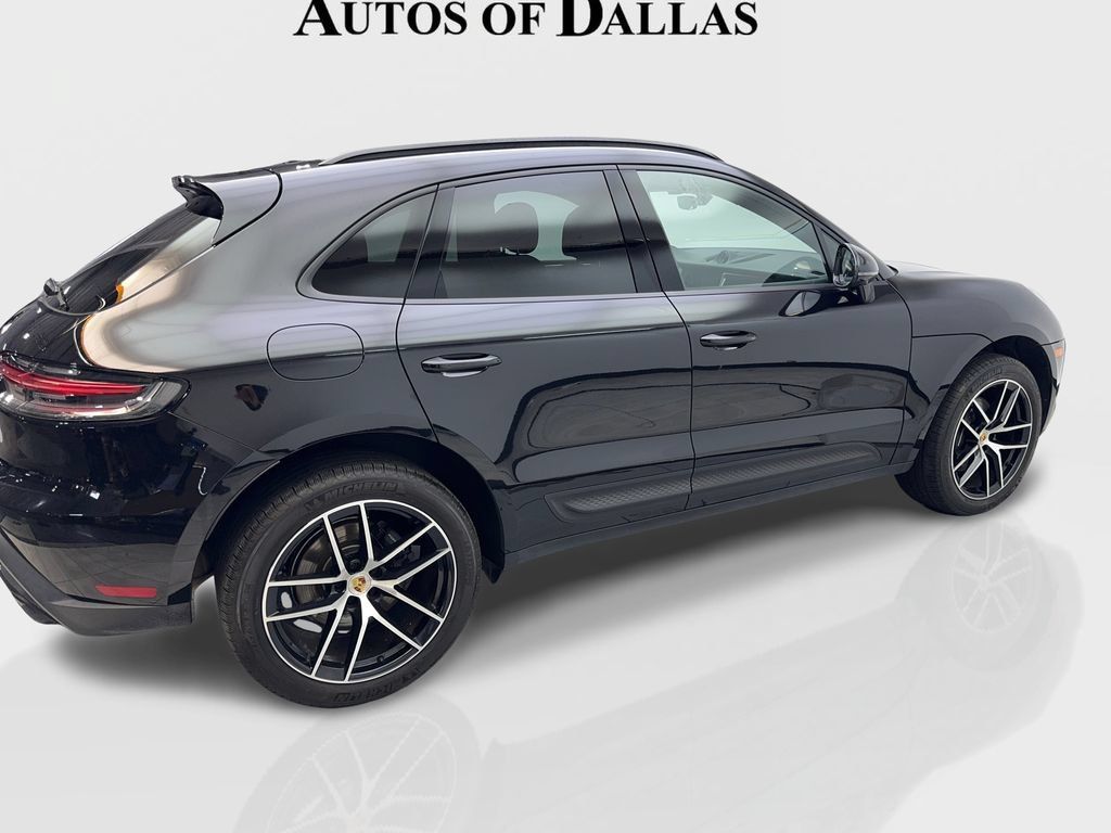 Used 2024 Porsche Macan Turbo AWD/4WD image 14
