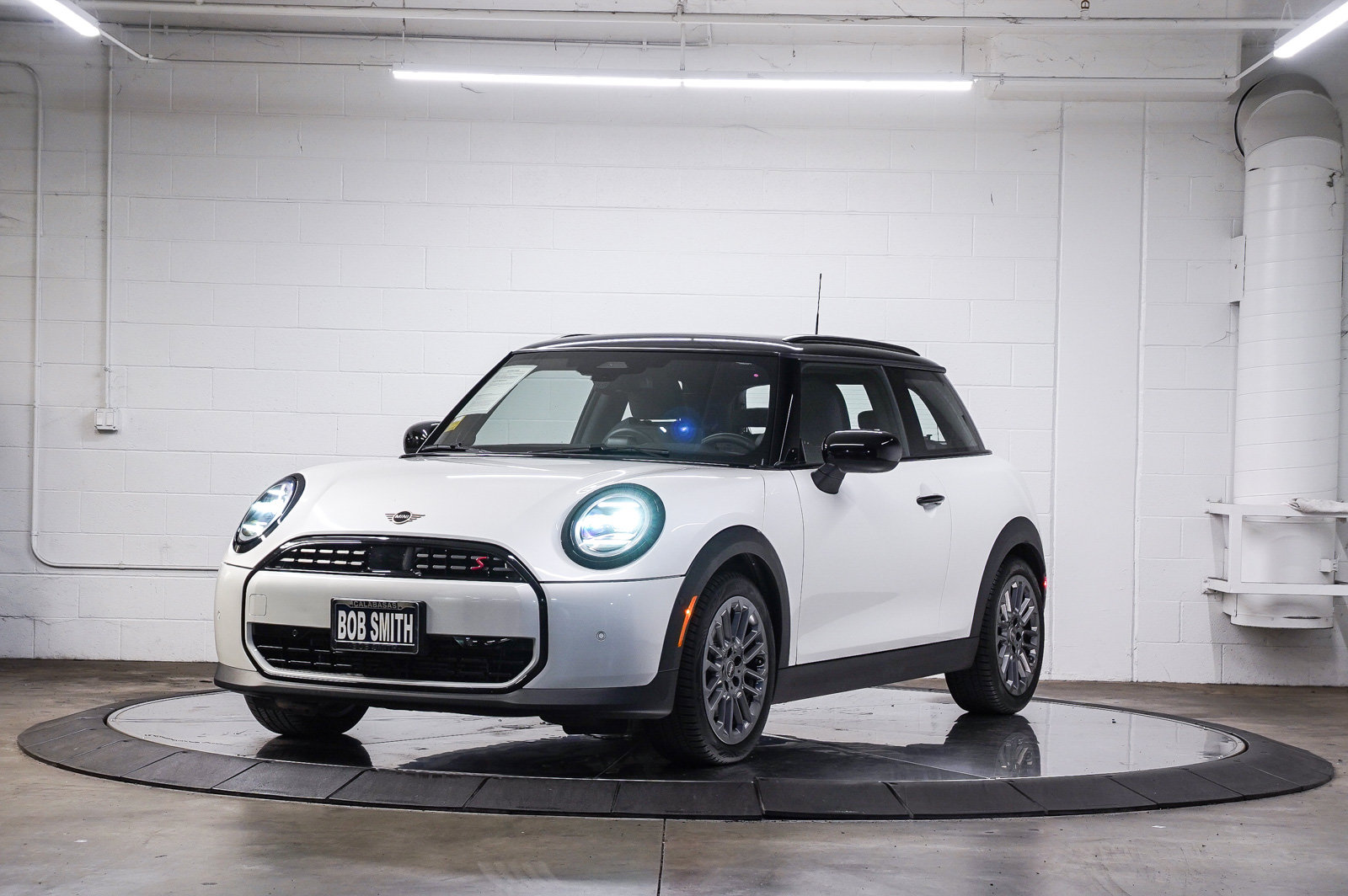 Used 2026 MINI Cooper S FWD image 3