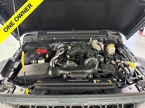 Used 2024 Jeep Gladiator Sport AWD/4WD image 10