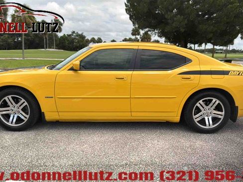 Used 2006 Dodge Charger R/T RWD image 3