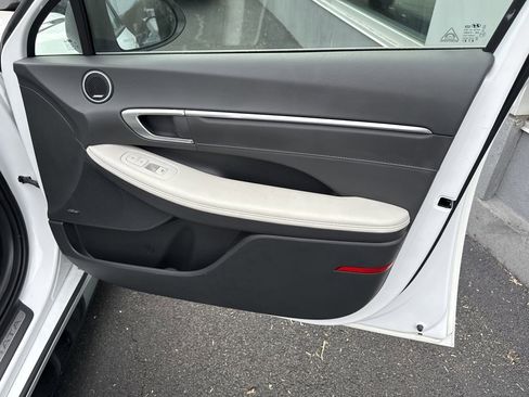 Used 2023 Hyundai Sonata Limited w/ Cargo Package image 30
