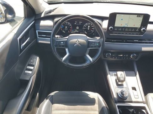 Used 2024 Mitsubishi Outlander SE AWD/4WD image 27