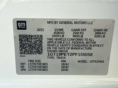 Used 2023 GMC Sierra 2500 AT4 w/ Driver Alert Package I AWD/4WD image 34