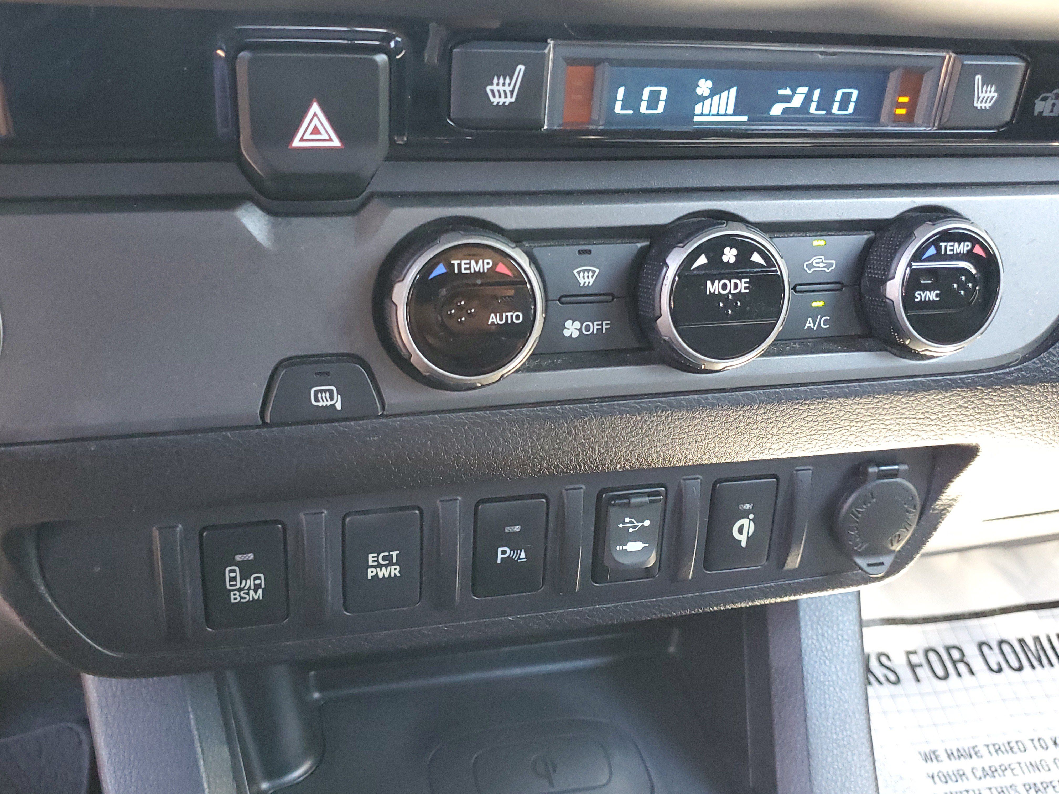 Used 2017 Toyota Tacoma TRD Sport w/ Premium & Technology Package RWD image 24
