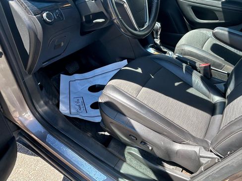 Used 2015 Buick Encore FWD image 10