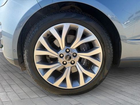Certified 2021 Land Rover Range Rover HSE AWD/4WD image 9