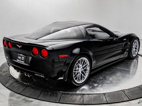 Used 2010 Chevrolet Corvette ZR1 w/ Preferred Equipment Group image 17