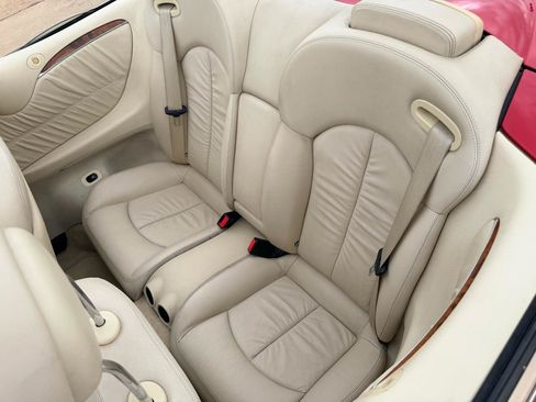 Used 2008 Mercedes-Benz CLK 350 Cabriolet image 19