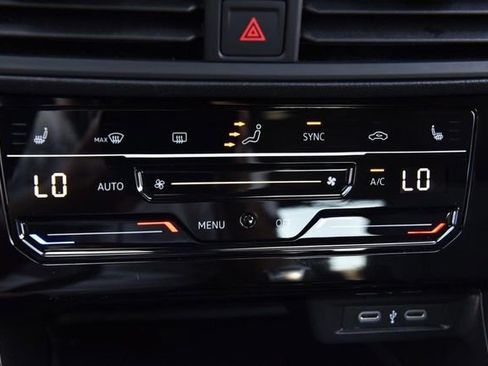 Used 2025 Volkswagen Jetta Sport FWD image 15