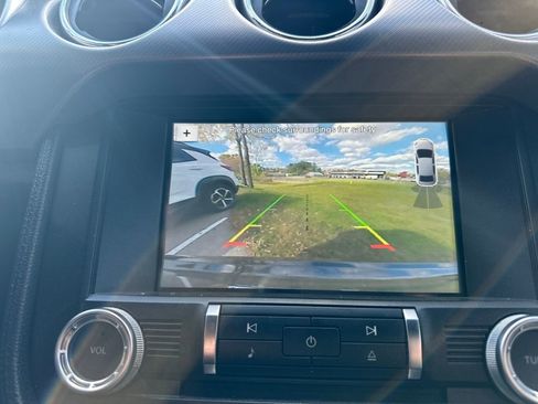 Used 2018 Ford Mustang GT Premium w/ Equipment Group 401A image 23