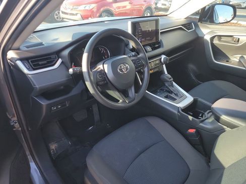Used 2023 Toyota RAV4 LE image 18