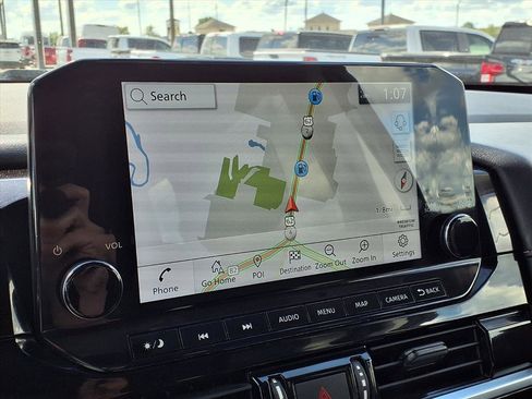 Used 2022 Nissan Pathfinder SL image 4