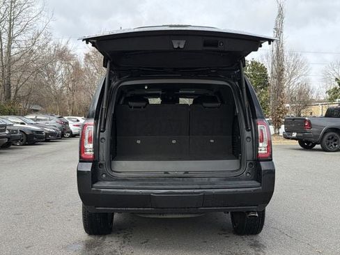 Used 2020 GMC Yukon SLT w/ Premium Edition image 15