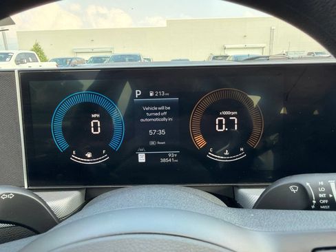 Used 2025 Hyundai Sonata SEL FWD image 12