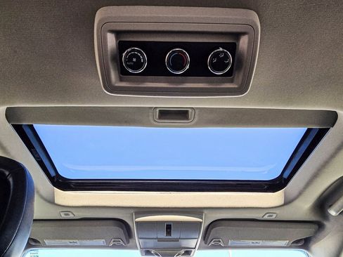 Used 2020 Dodge Journey Crossroad image 28