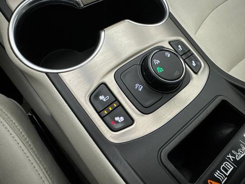 Used 2019 GMC Terrain Denali AWD/4WD image 37
