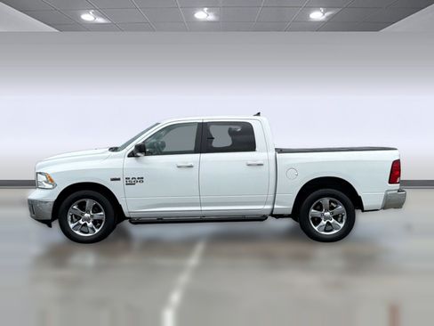 Used 2019 RAM 1500 Lone Star RWD image 2