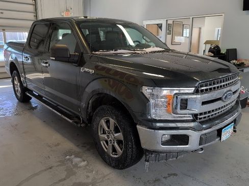 Used 2018 Ford F150 XLT w/ Equipment Group 302A Luxury image 5