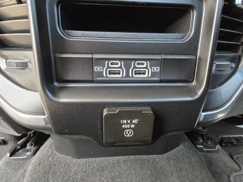 Used 2022 RAM 1500 Laramie AWD/4WD image 25