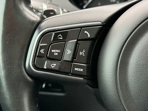 Used 2018 Jaguar F-PACE Premium AWD/4WD image 27