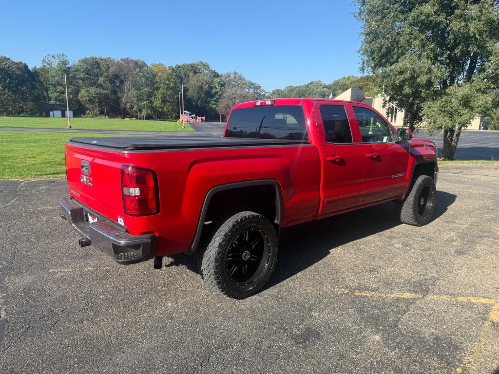 Used 2015 GMC Sierra 1500 SLE w/ SLE Value Package AWD/4WD image 5