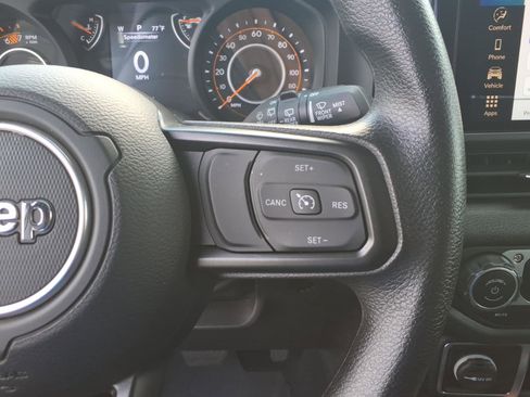 Used 2024 Jeep Wrangler Sport AWD/4WD image 11