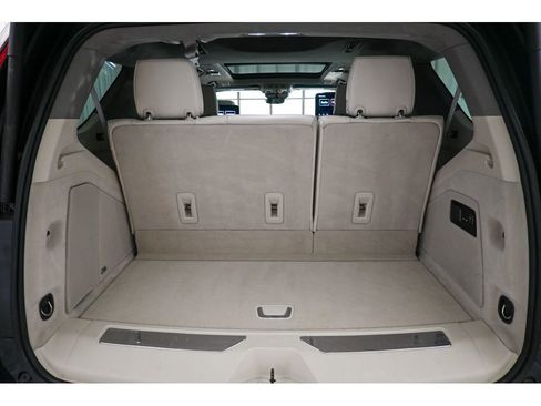Used 2023 Cadillac Escalade Premium Luxury Platinum image 70