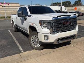 Used 2022 GMC Sierra 2500 Denali video 2