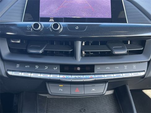 Used 2024 Cadillac CT4 Luxury image 7